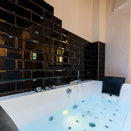 Apartman Bayeuzen Le Baldaquin - Nuit Romantique Et Spa Privatif *